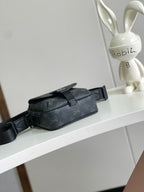 Premium Messenger Bag – Versatile & Stylish