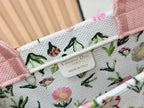 D Modern Heritage Tote Bag —Book Tote Bag