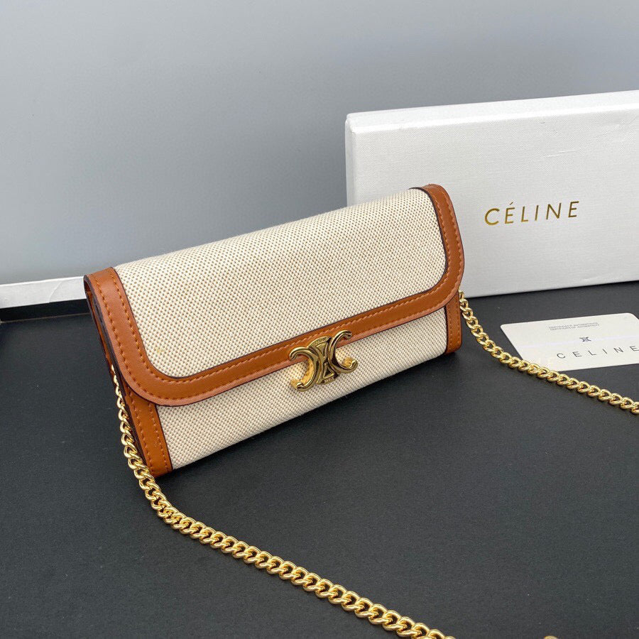 Cel**ine White/Brown Leather Shoulder Bag