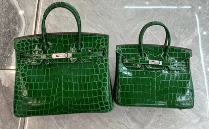 Her*mes Crocodile Pattern Birkin Bag