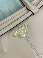 Soft Lux Vintage-Inspired Handbag [Premium Quality 🥇]