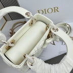 Classic Lady Bow Top-Handle Bag 26ss