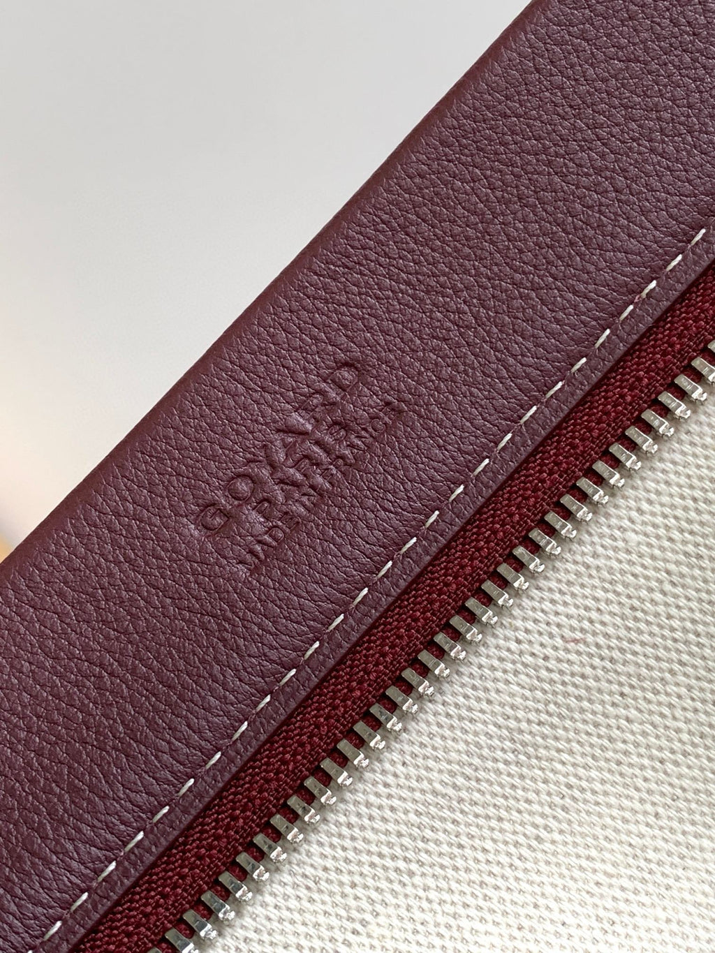 GO CONTI Wristlet Pouch (Top Quality)