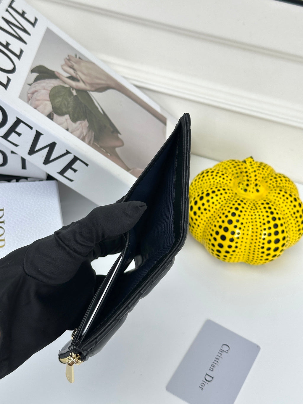 D Bow Logo Card Holder | S2867/ S2866| Lambskin |