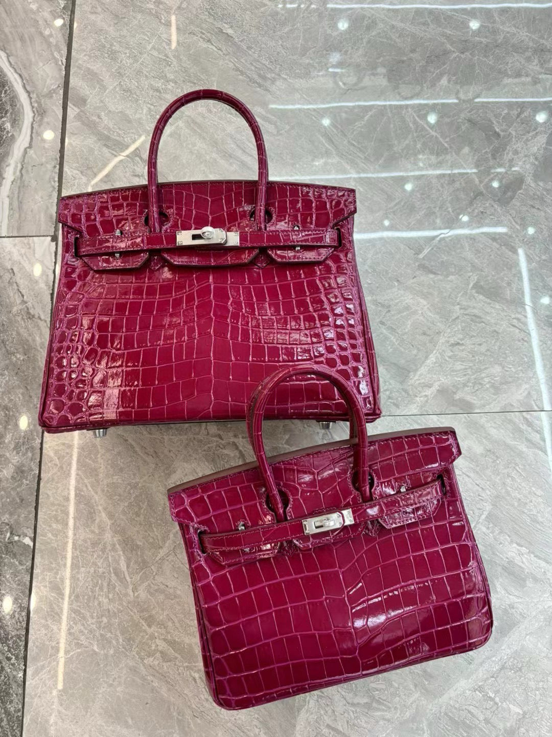 Her*mes Crocodile Pattern Birkin Bag