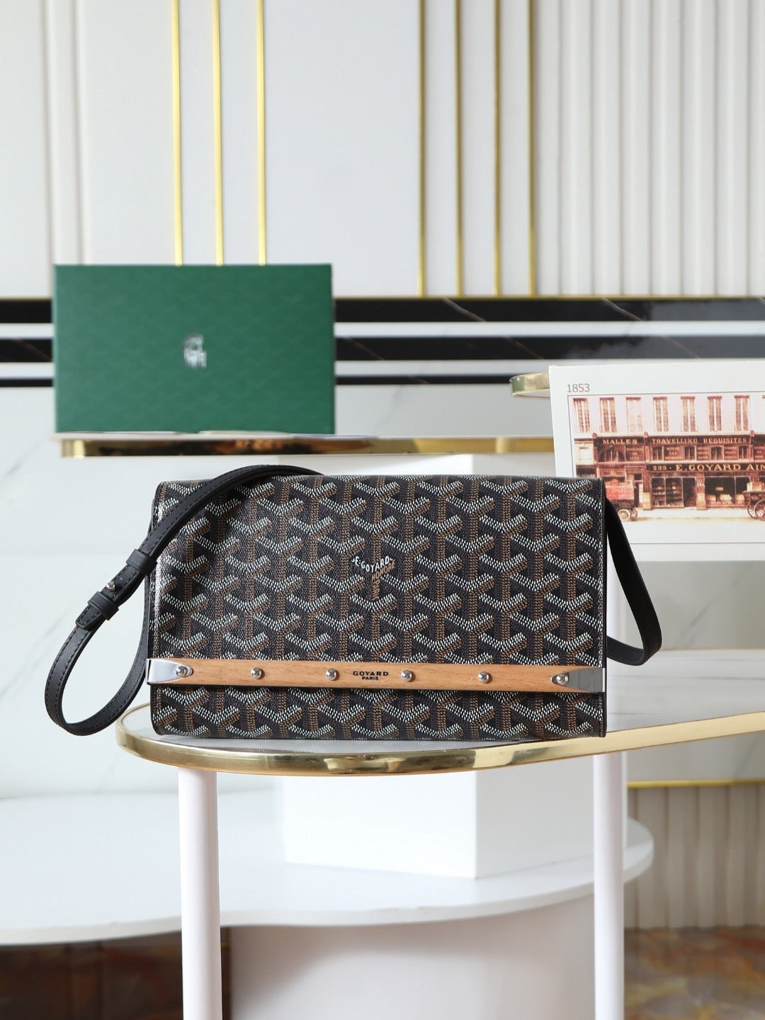 The Monte-Carlo Pouch (Premium Quality)