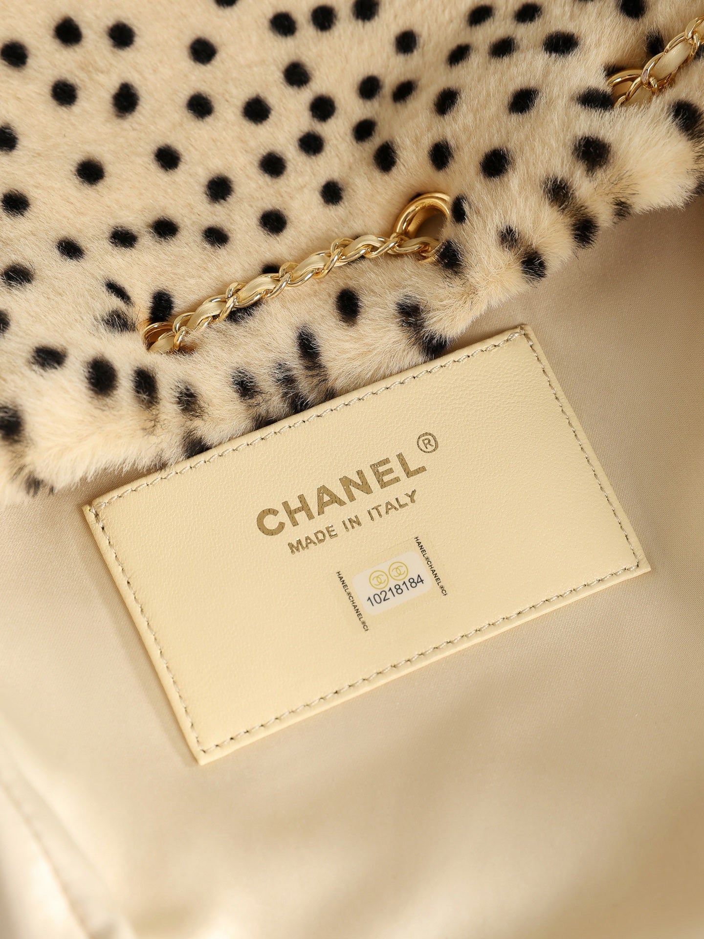 Spotted leopard plush Hobo bag (Premium quality )