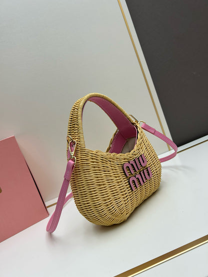 Miu*mi♡ Basket Straw Bag