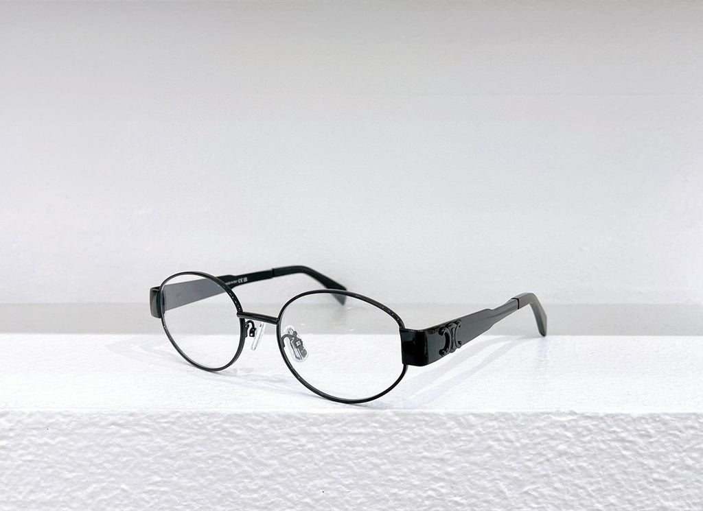 Stylish Sunglasses – Model CL40235U 🕶️