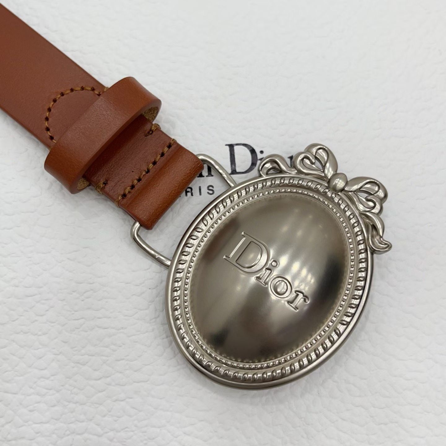 Médaillon Oval Buckle Belt — 25 mm