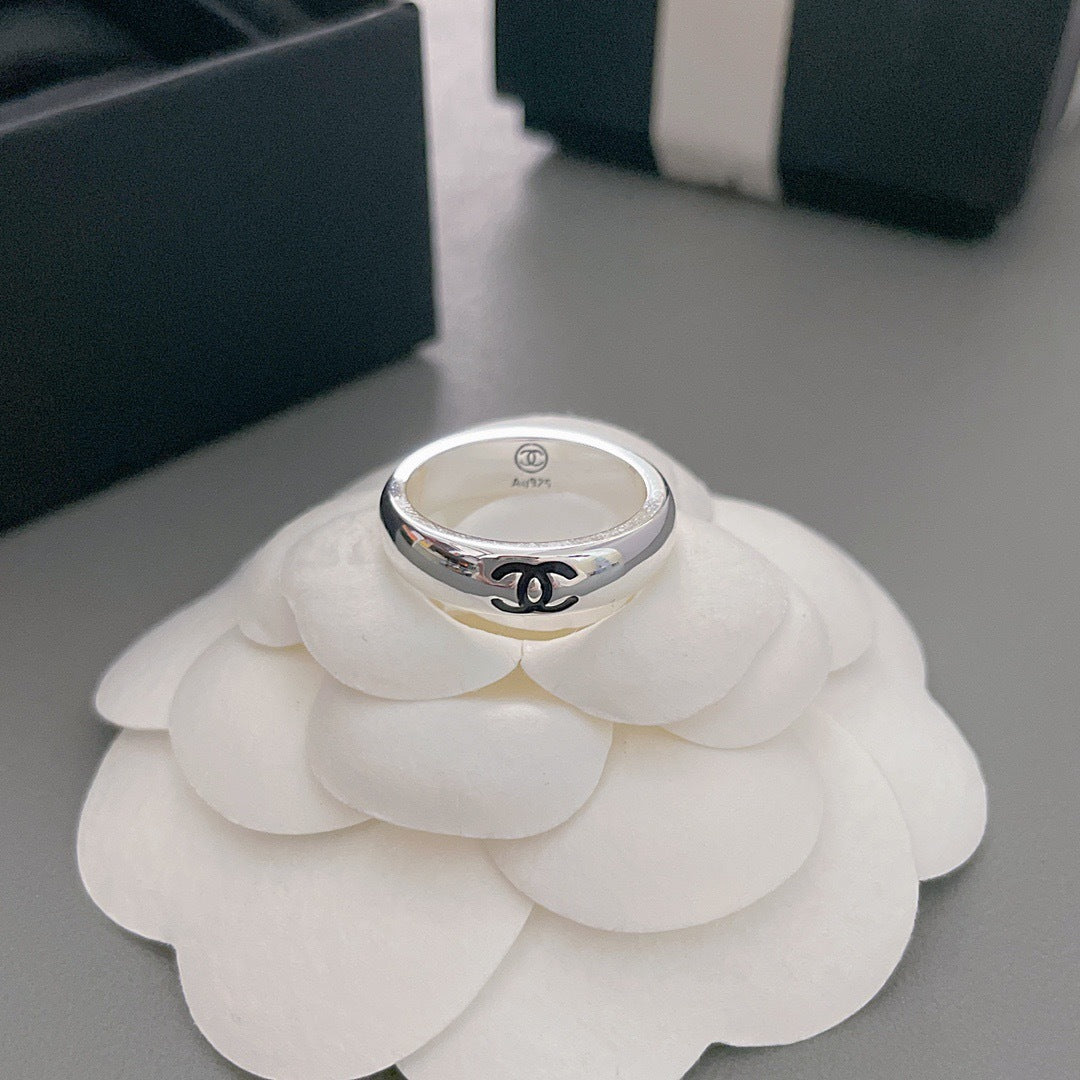 Vintage Logo Ring | Gold & Silver