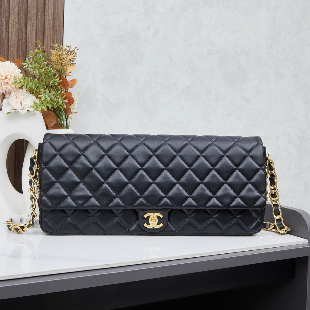 24A Maxi Baguette Clutch — Artisan Leather