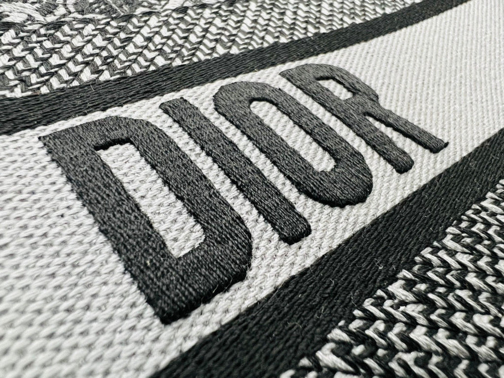 D Book Tote (MAP TOTE )