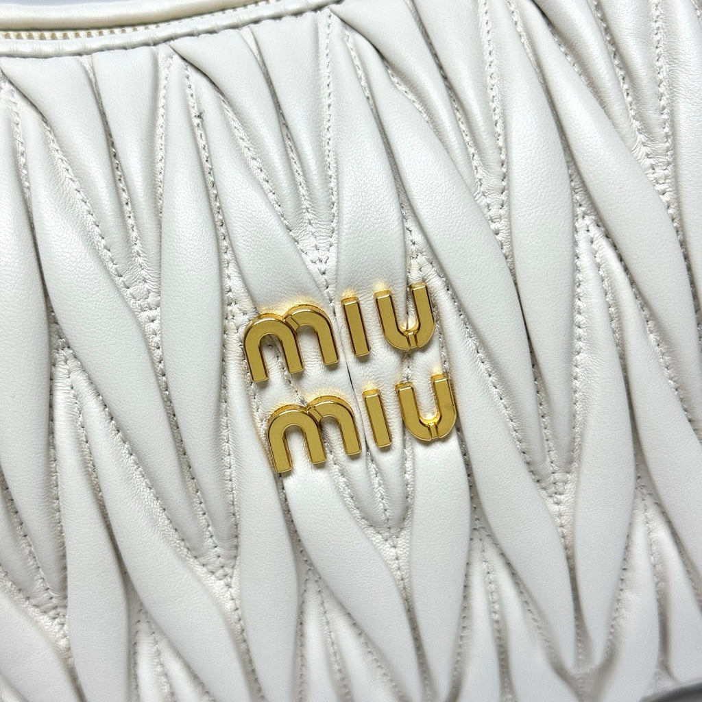 M.M Wander Style Shoulder Bag