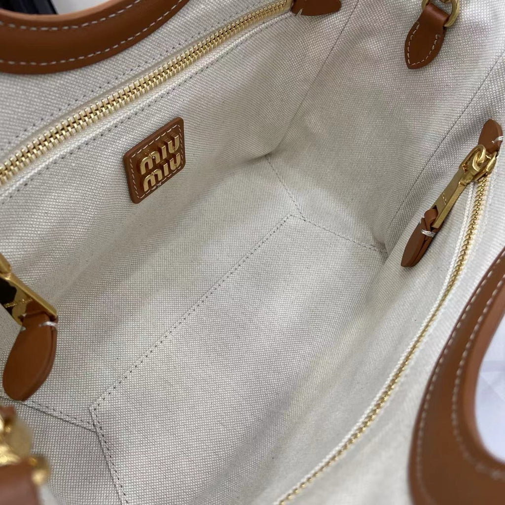 MM IVY Structured Leather Shoulder Bag – JC