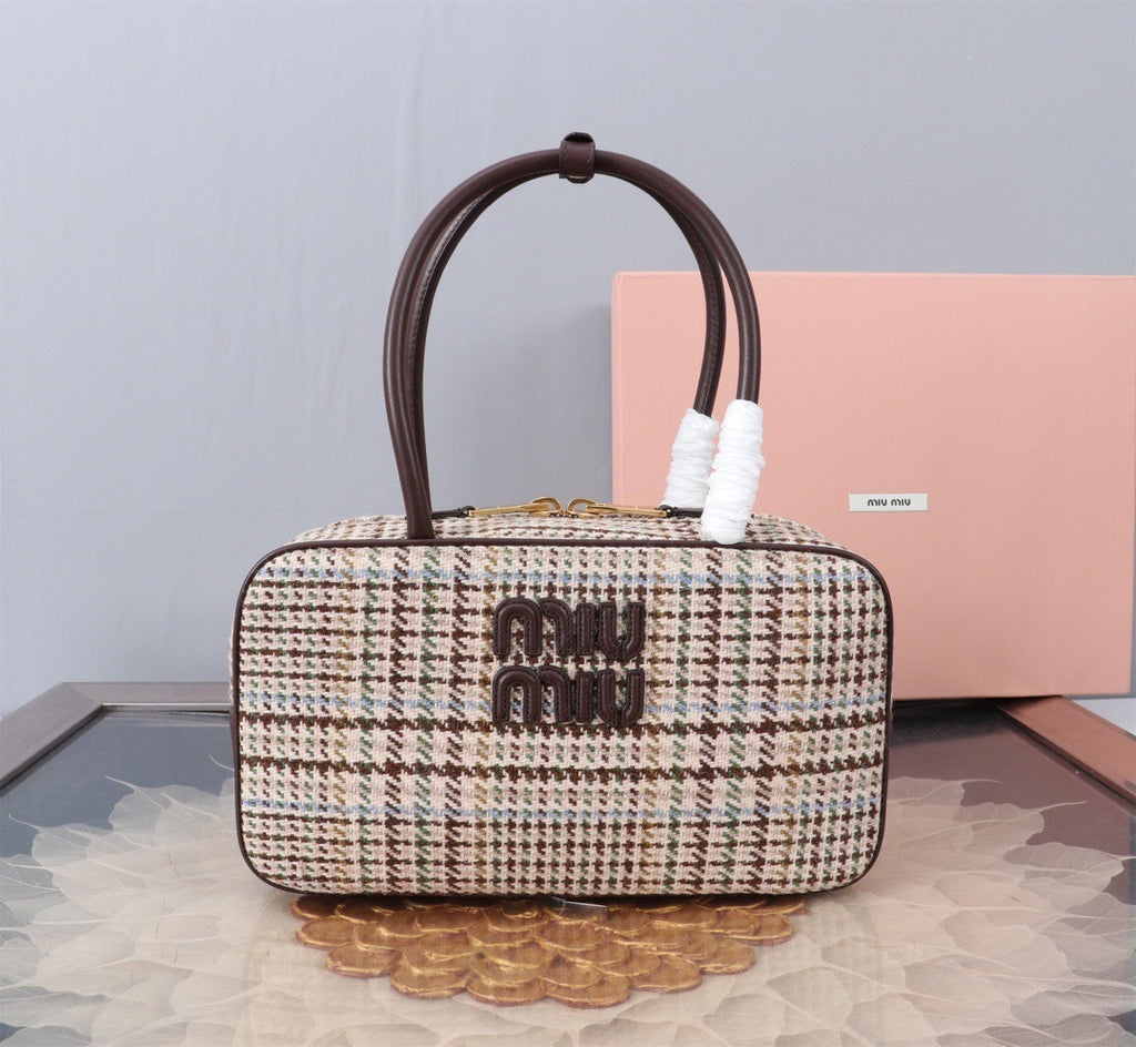 Houndstooth Structured Shoulder Bag (Premium Quality)