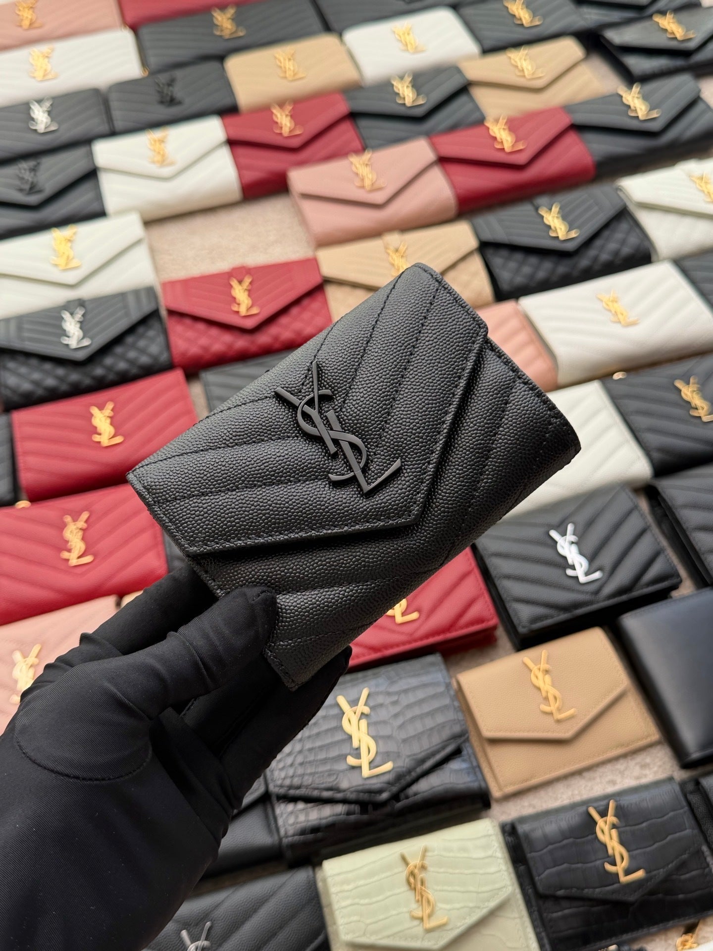 Matelassé Short Leather Envelope Wallet (Premium Quality )