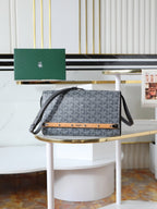 The Monte-Carlo Pouch (Premium Quality)