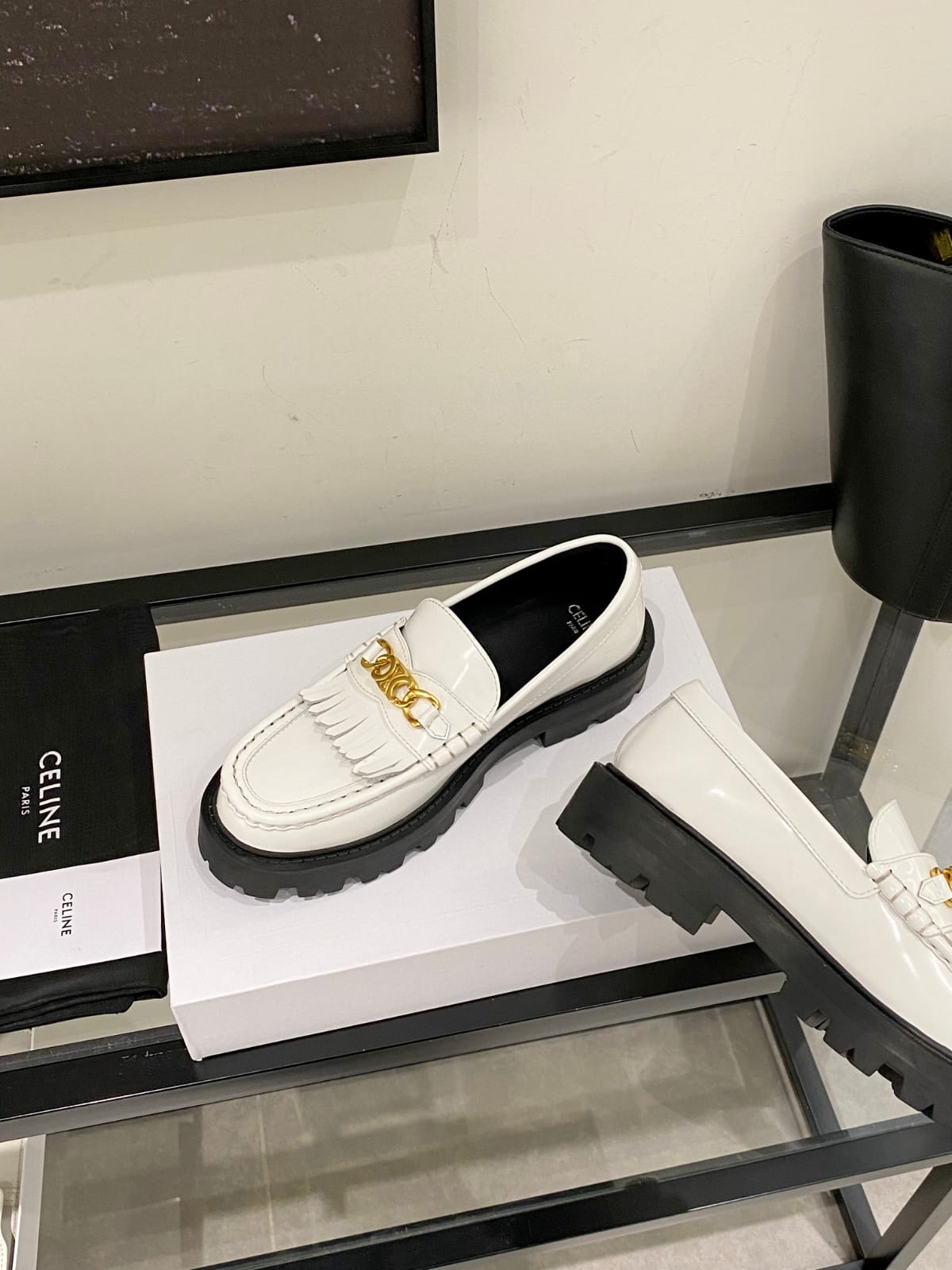 Elegant Thick-Soled Tassel Loafers