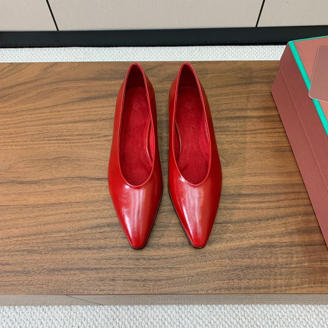 LP Elegant Minimalist Leather Flats