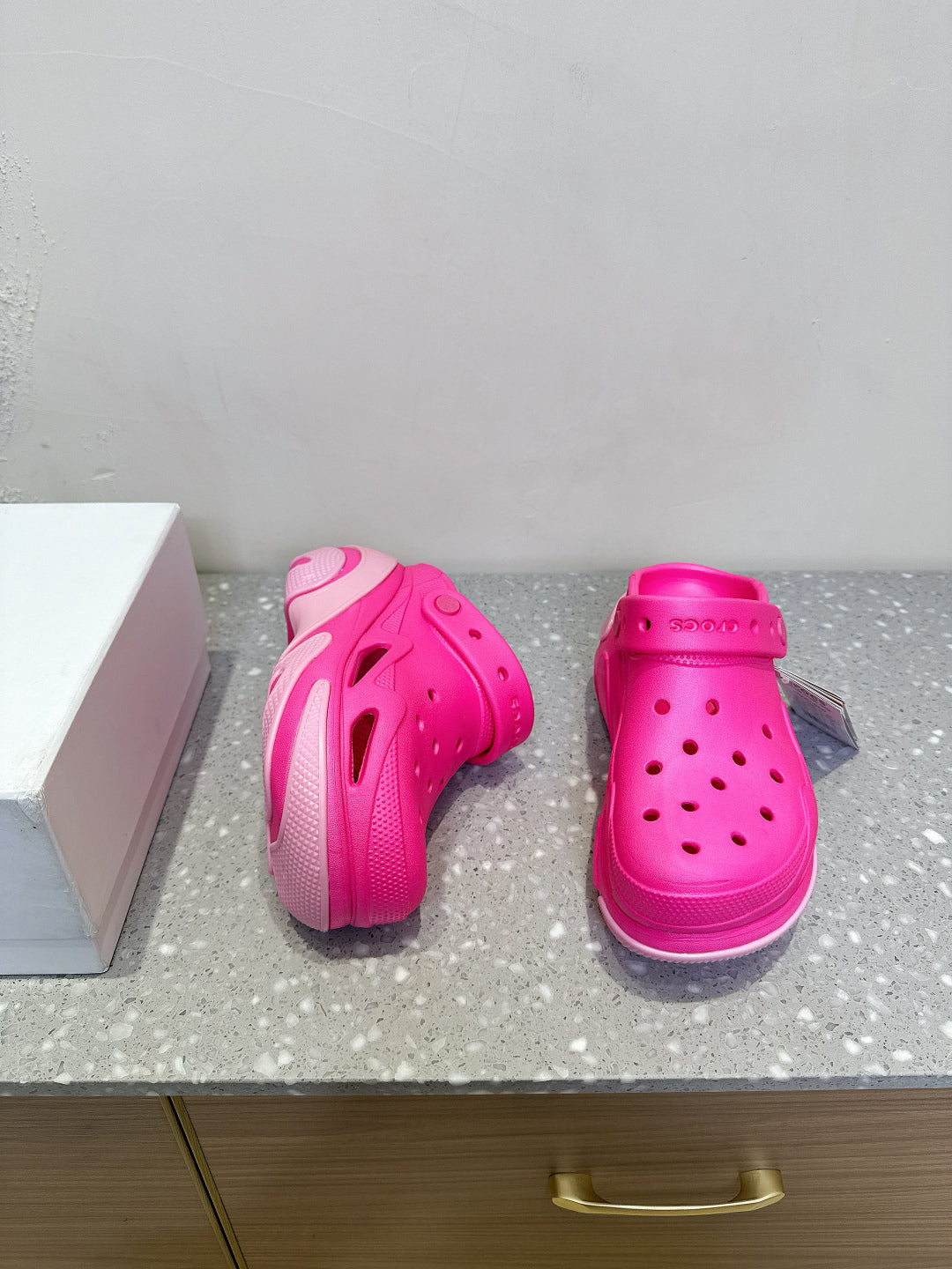 Classic Puff Shell Clog Sandals