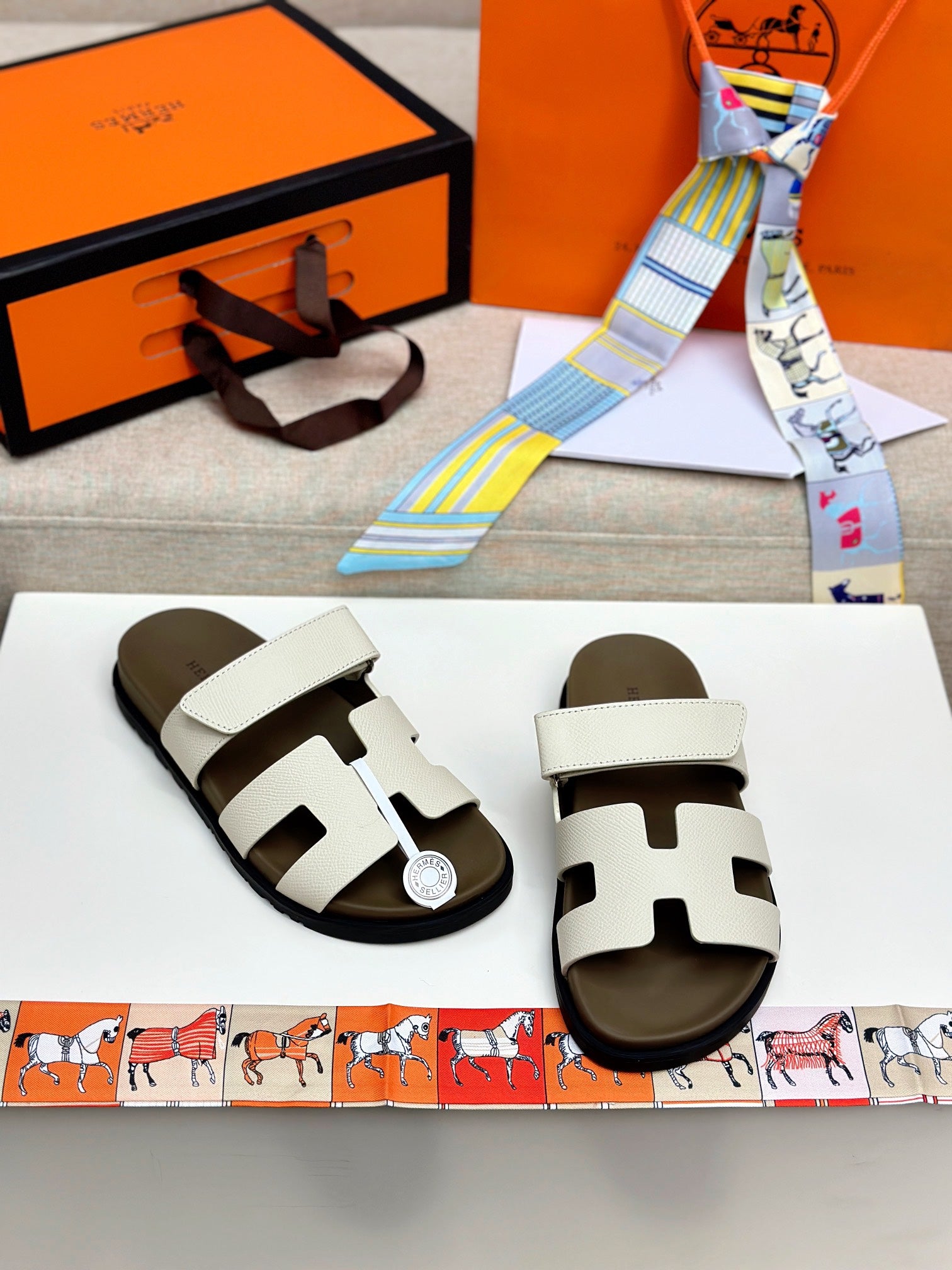 Unisex Luxury Summer Slide Sandals (Premium quality )