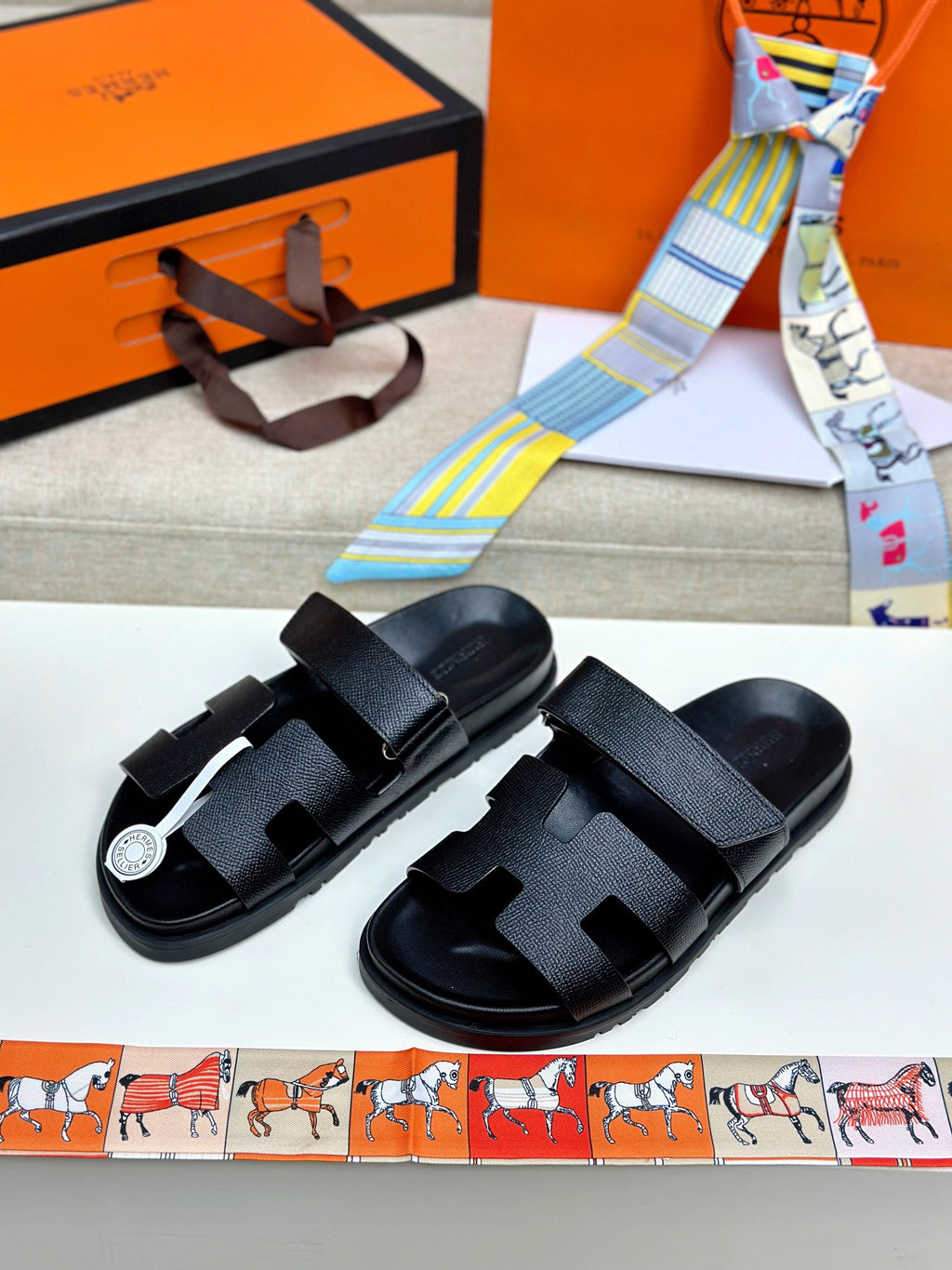 Unisex Luxury Summer Slide Sandals (Premium quality )