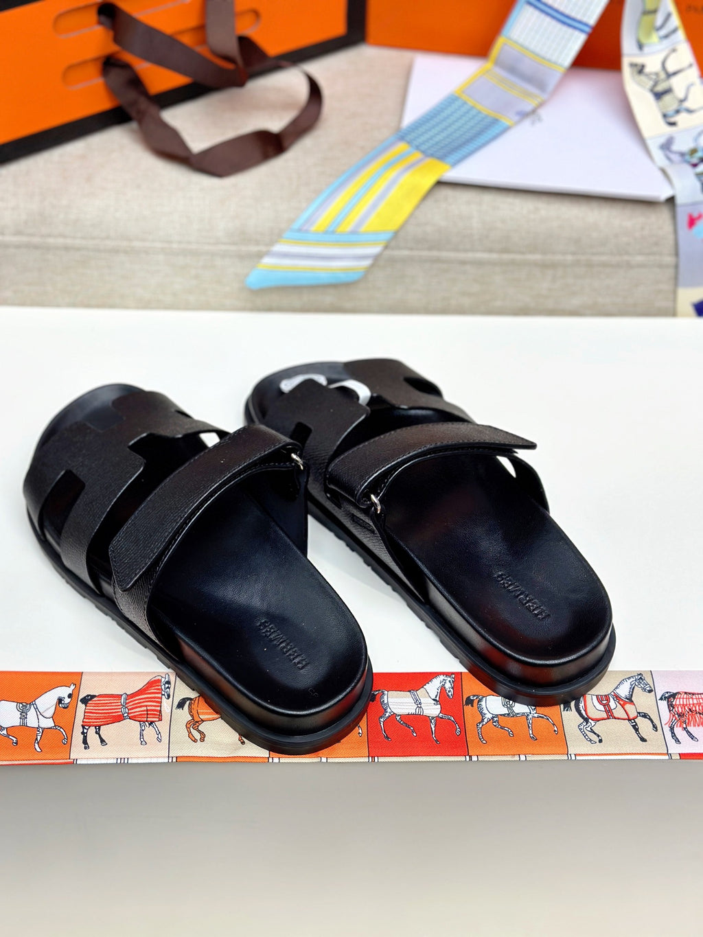 Unisex Luxury Summer Slide Sandals (Premium quality )