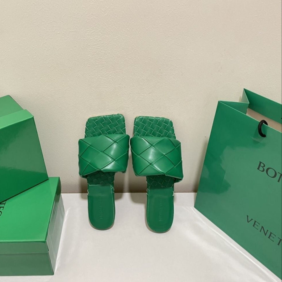 B-Flat woven sandals