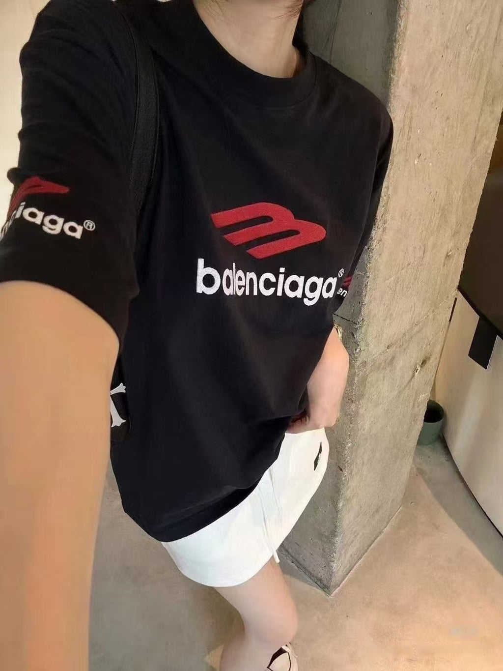 B- Letter Embroidery Oversized T-Shirt