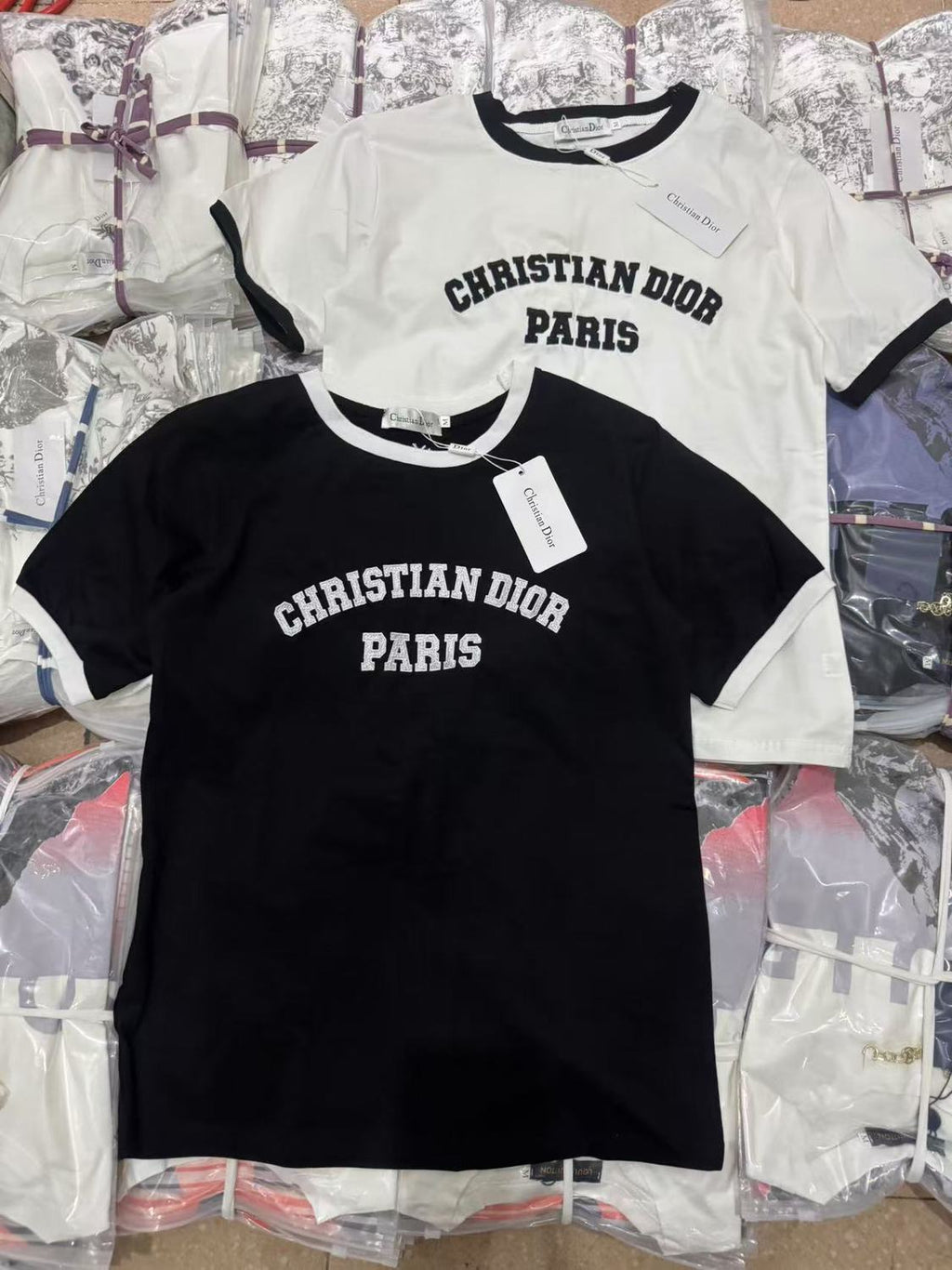 New Contrast-Trim Letter Patch T-Shirt