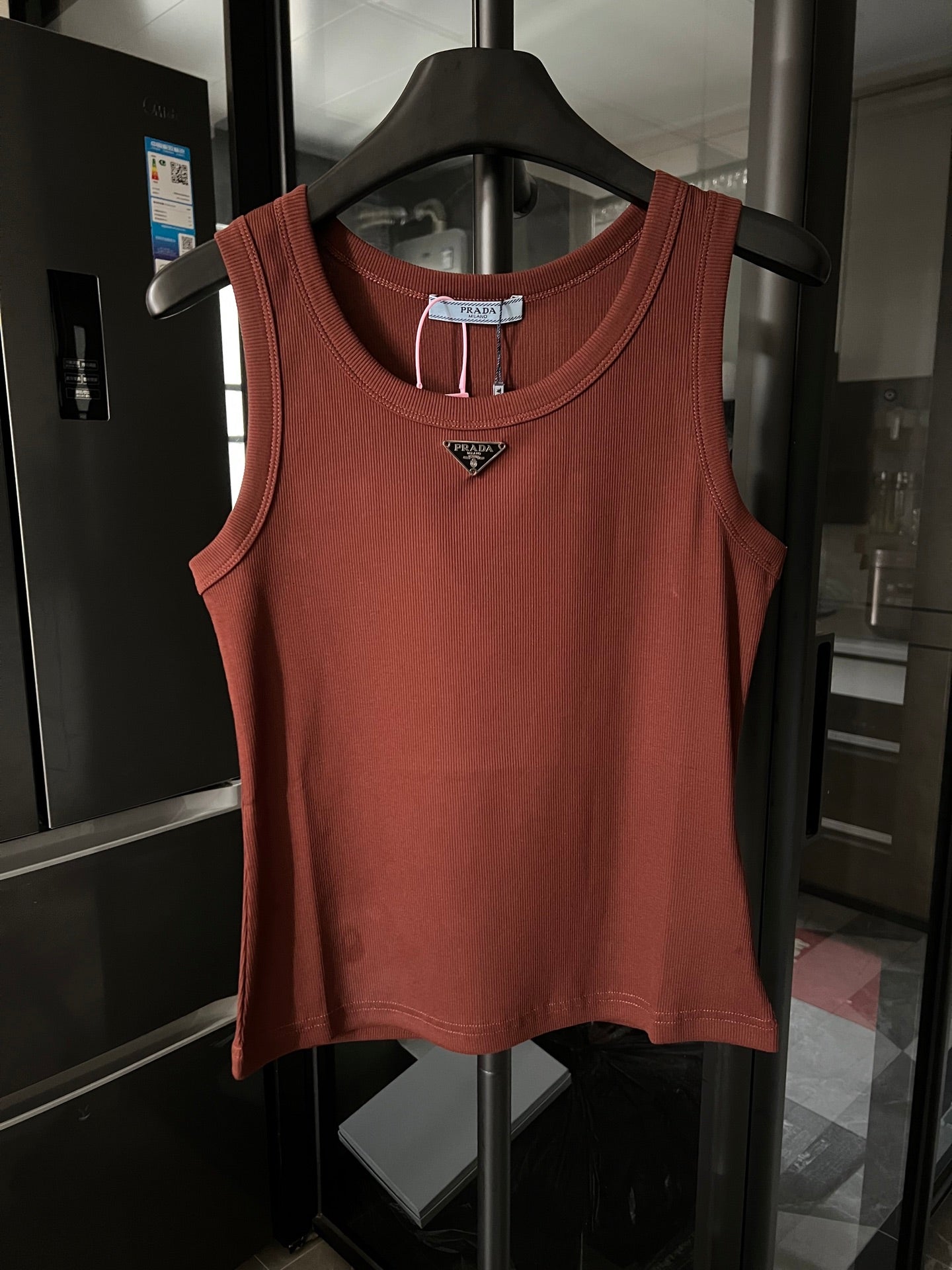 Women's Sleeveless Ribbed Tank Top