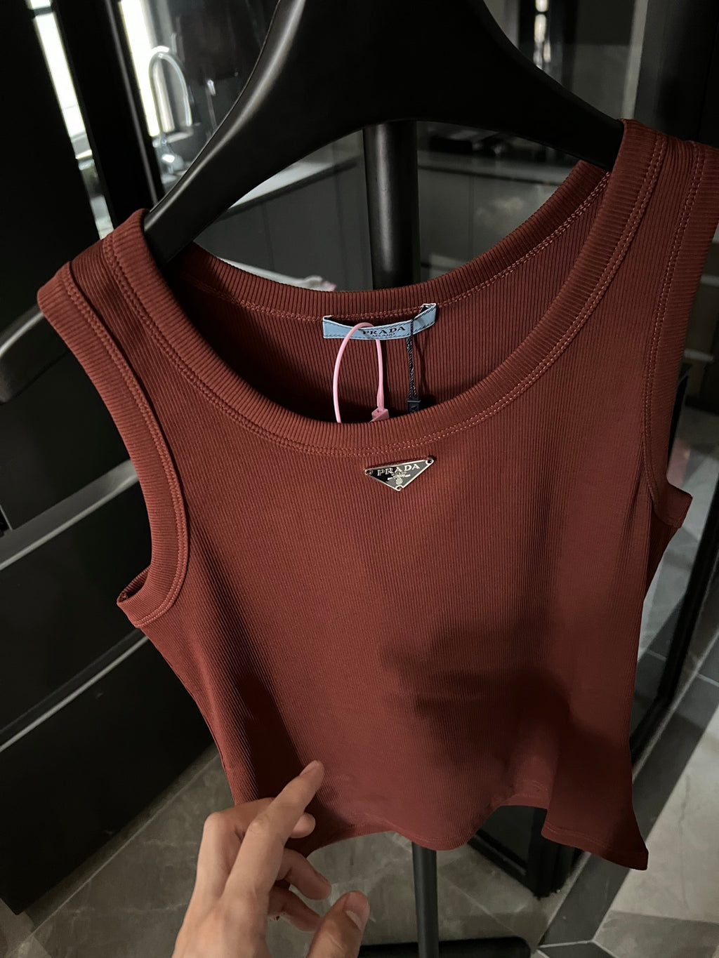 Women's Sleeveless Ribbed Tank Top