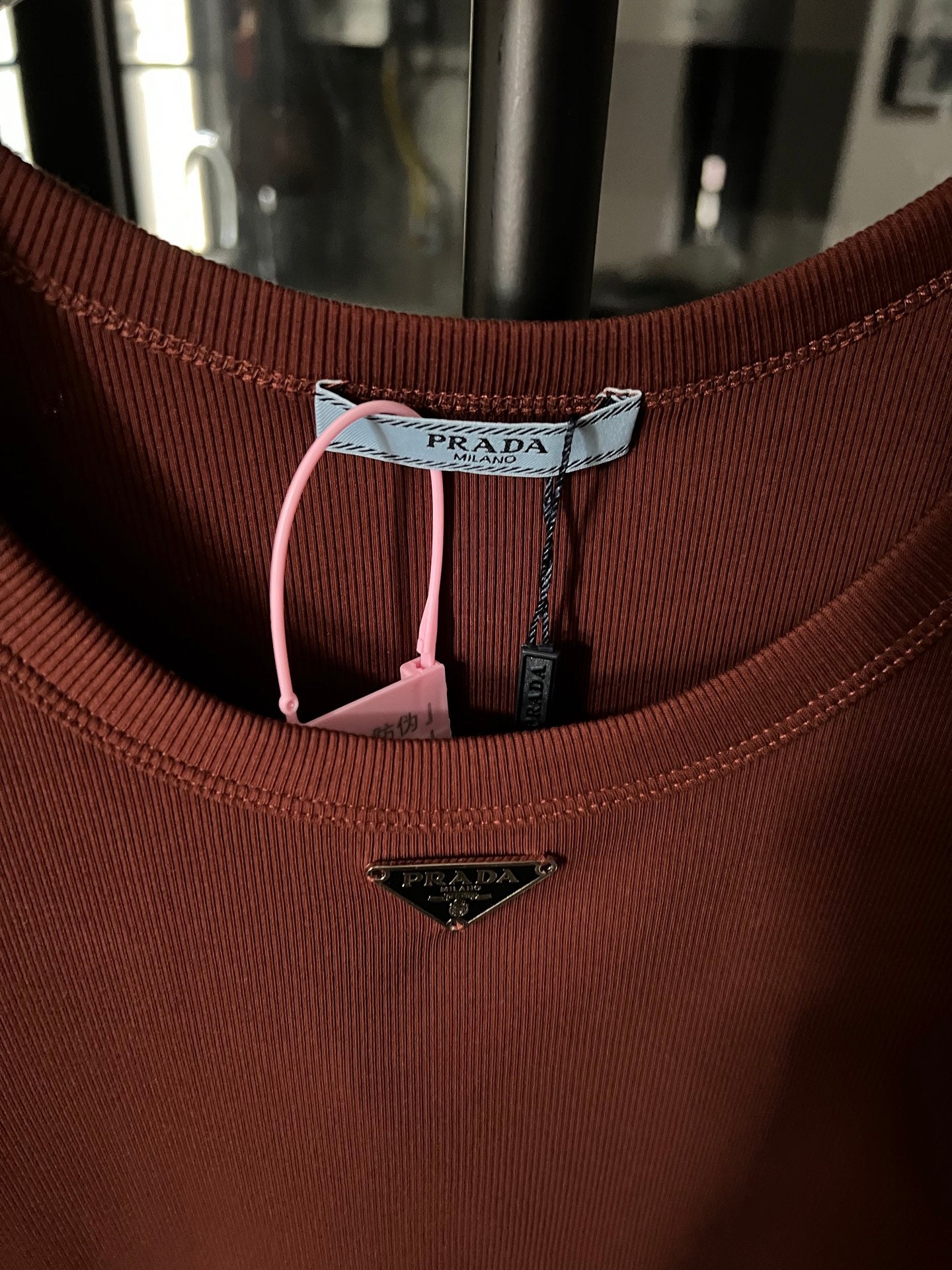 Women's Sleeveless Ribbed Tank Top