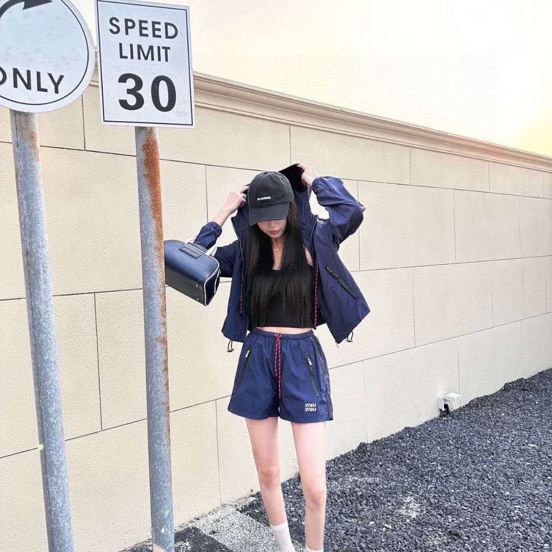 MM Set (Jacket & short )