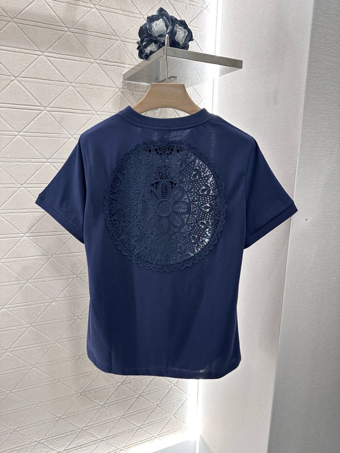 LW Lace T-shirt in cotton