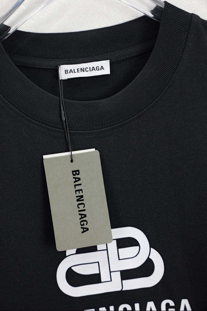 Unisex Logo Print Round-Neck T-Shirt