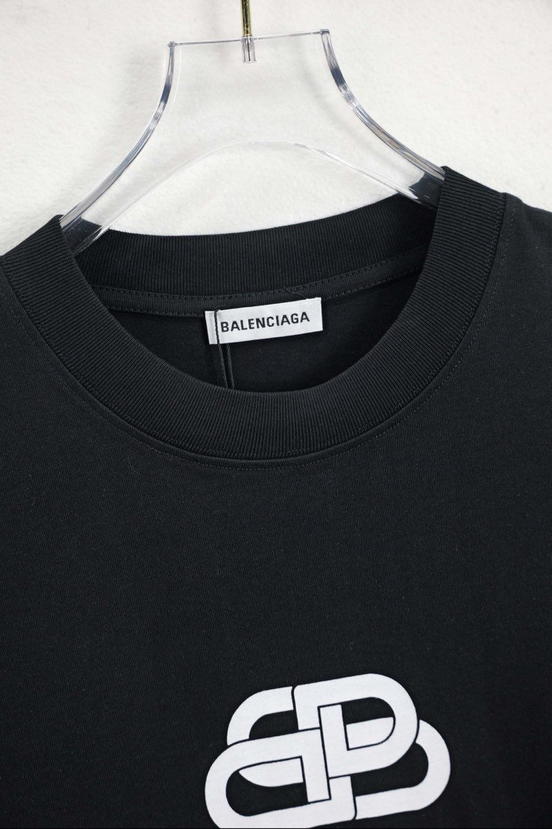 Unisex Logo Print Round-Neck T-Shirt