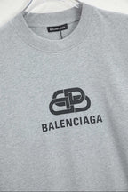 Unisex Logo Print Round-Neck T-Shirt