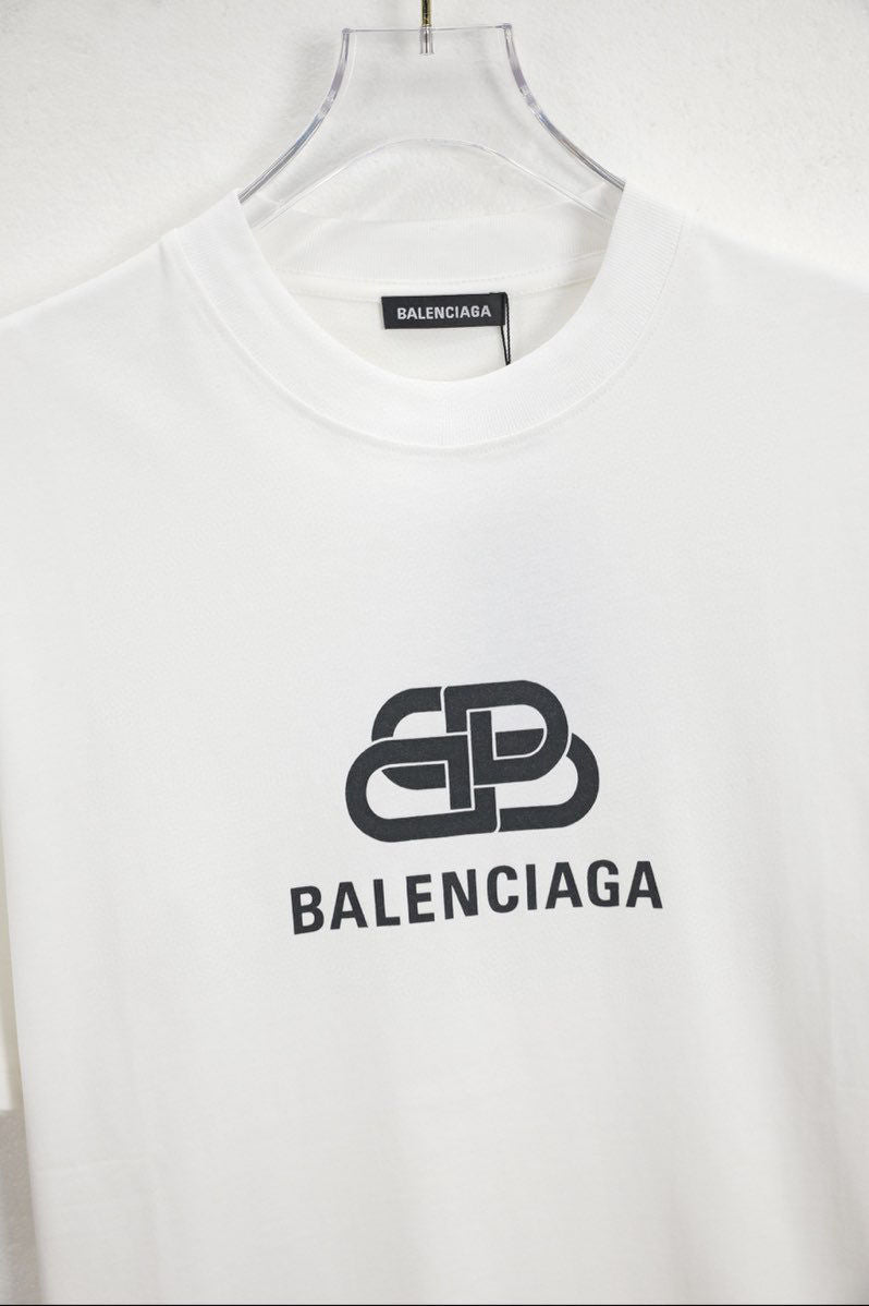 Unisex Logo Print Round-Neck T-Shirt