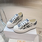 2025 Embroidered Platform Canvas Sneakers