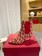 Elegant Printed Fabric Fashion Boots — Gold Buckle Edition