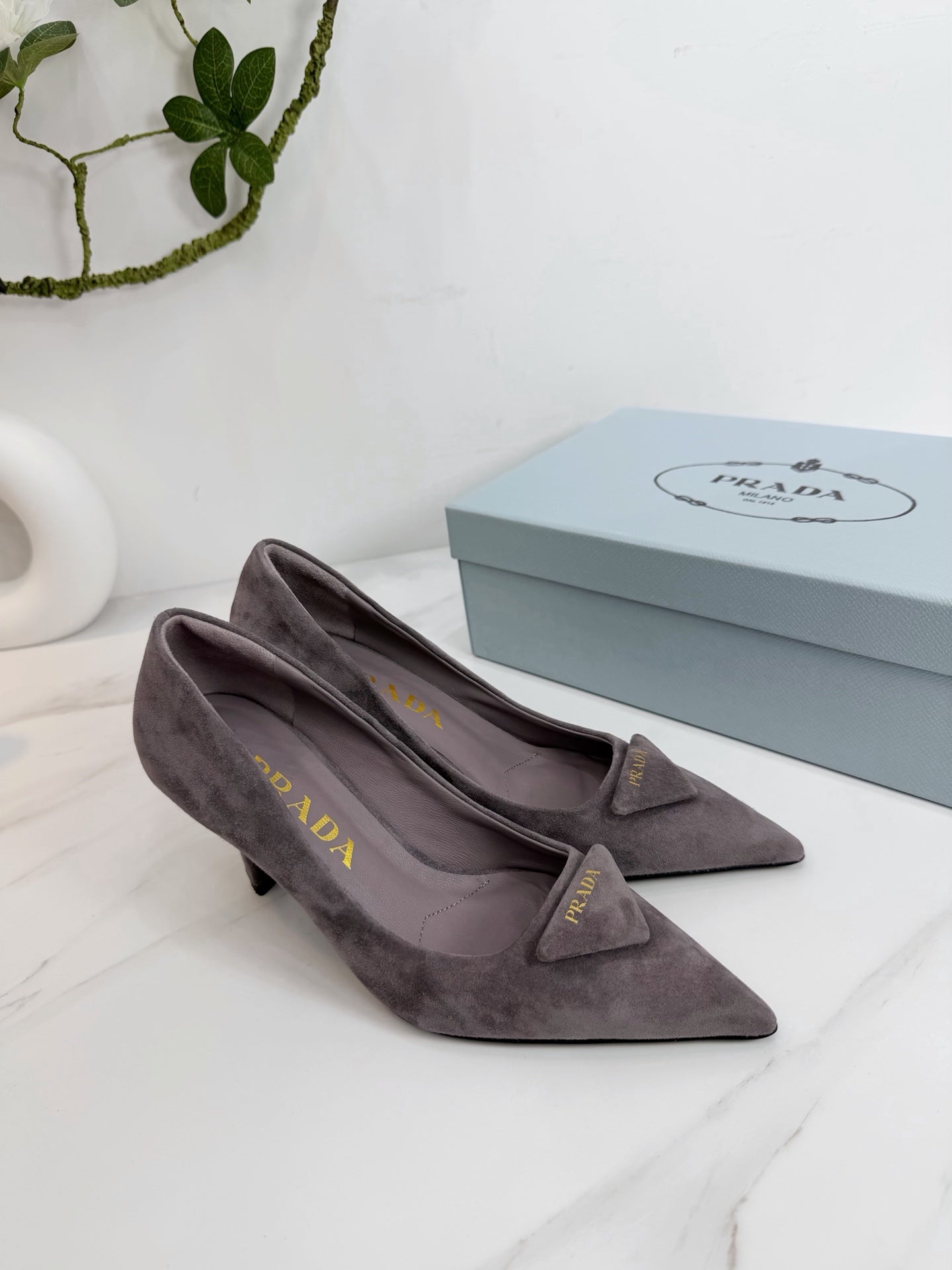 City of Dreams Collection – Signature Heels