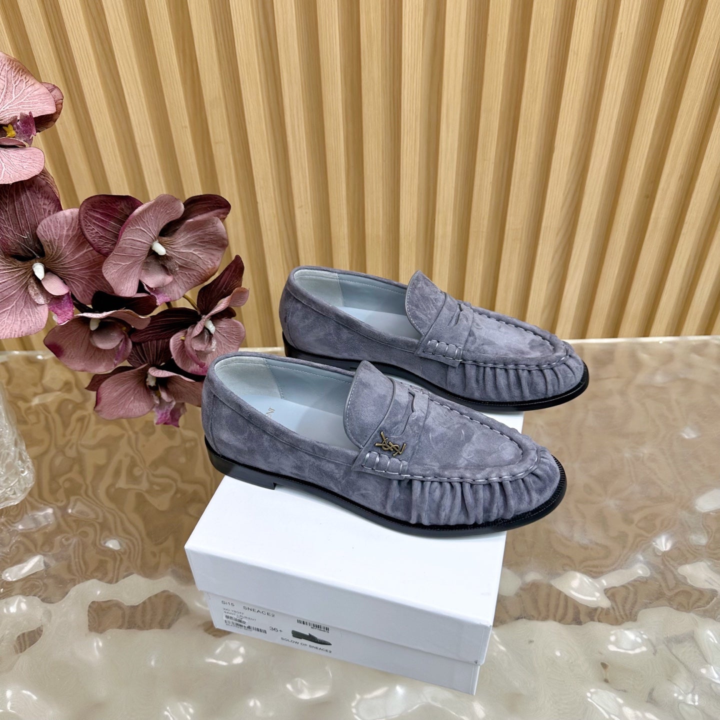 Y Flat Mules Premium Quality