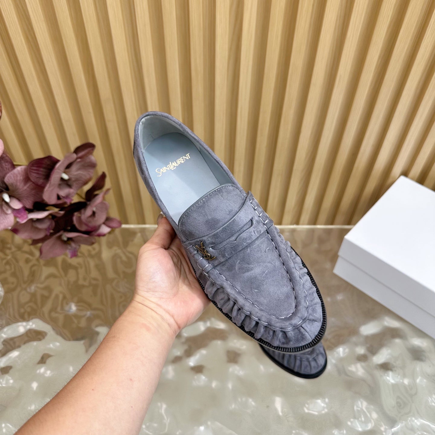 Y Flat Mules Premium Quality