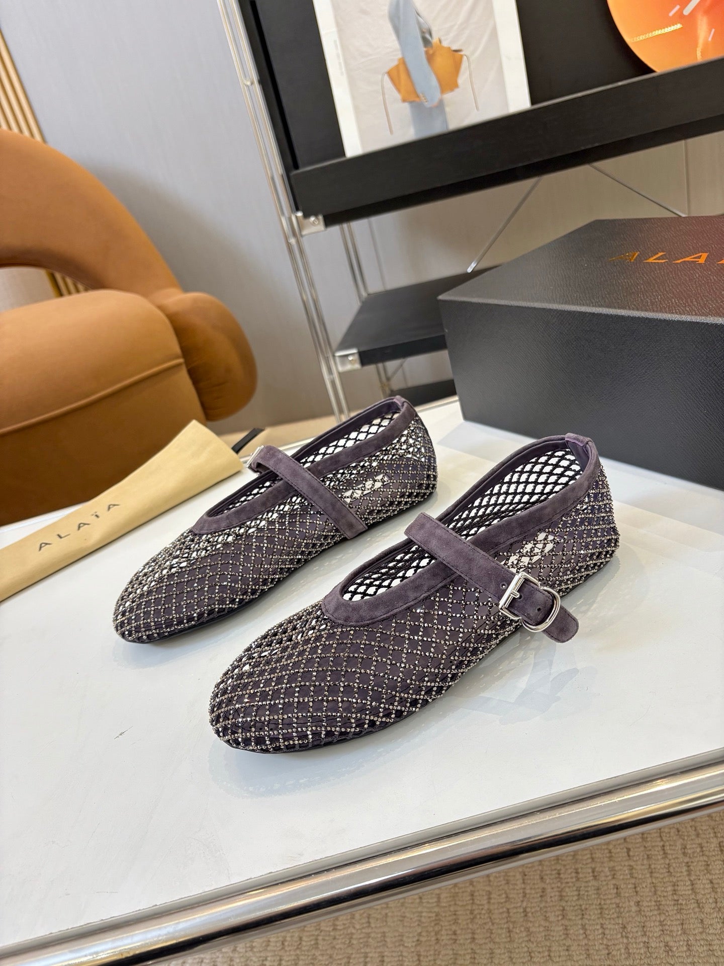 Retro Buckle Mary Jane Ballet Flats – Runway Style