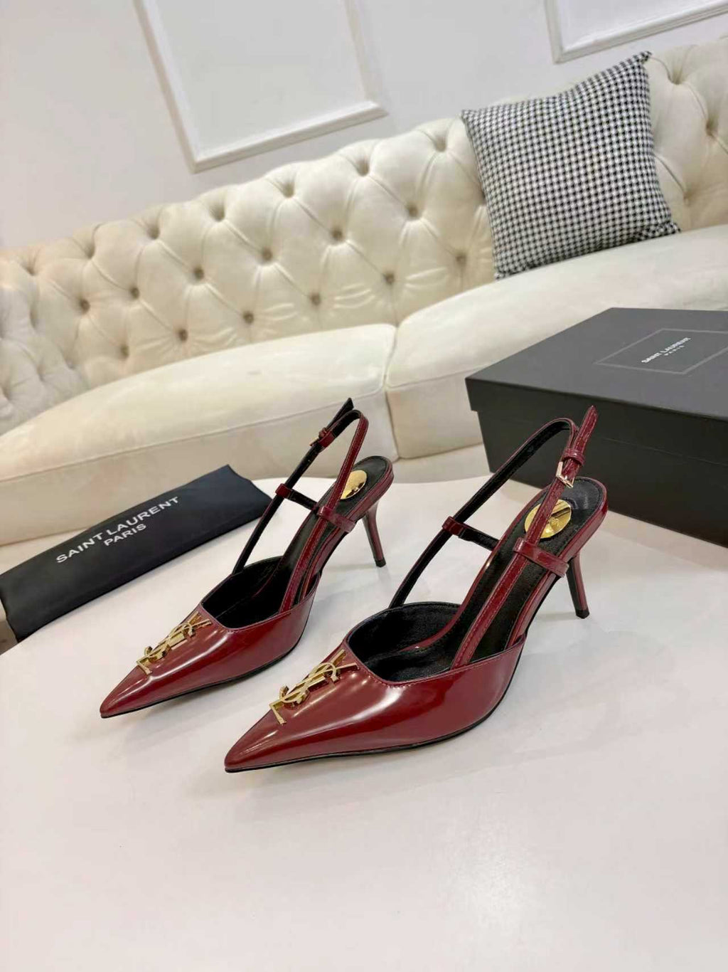 Metal Logo Heel Sandals – Early Spring 2026 Collection