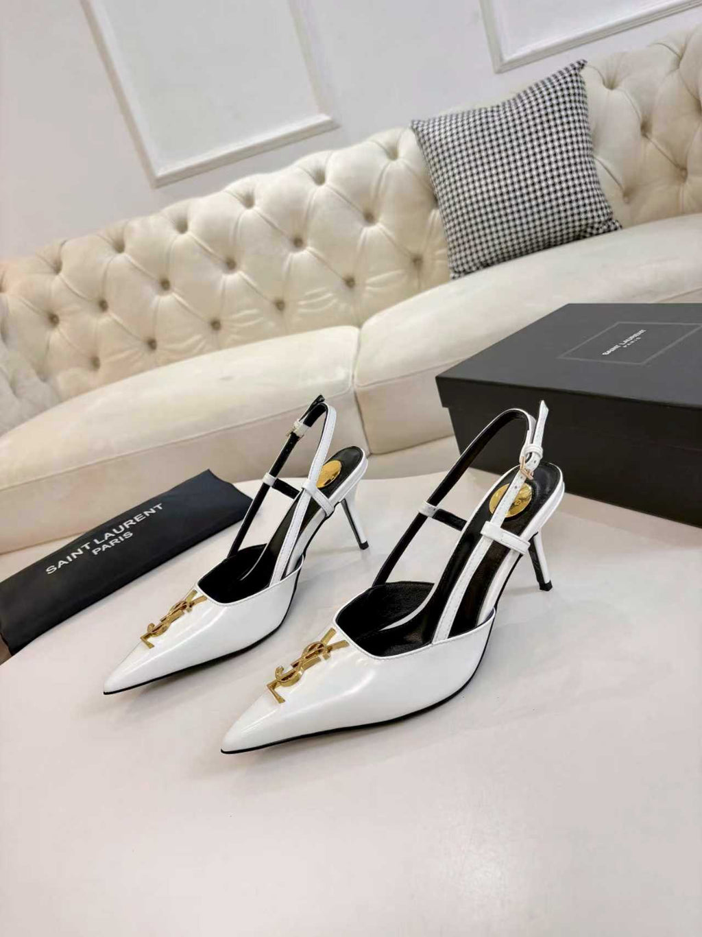 Metal Logo Heel Sandals – Early Spring 2026 Collection