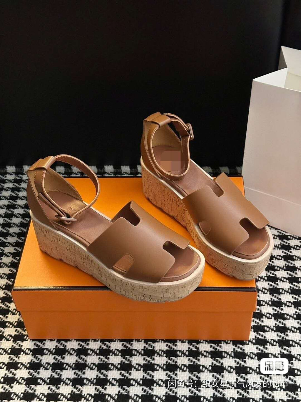Platform Wedge Sandals – Classic Versatile Design