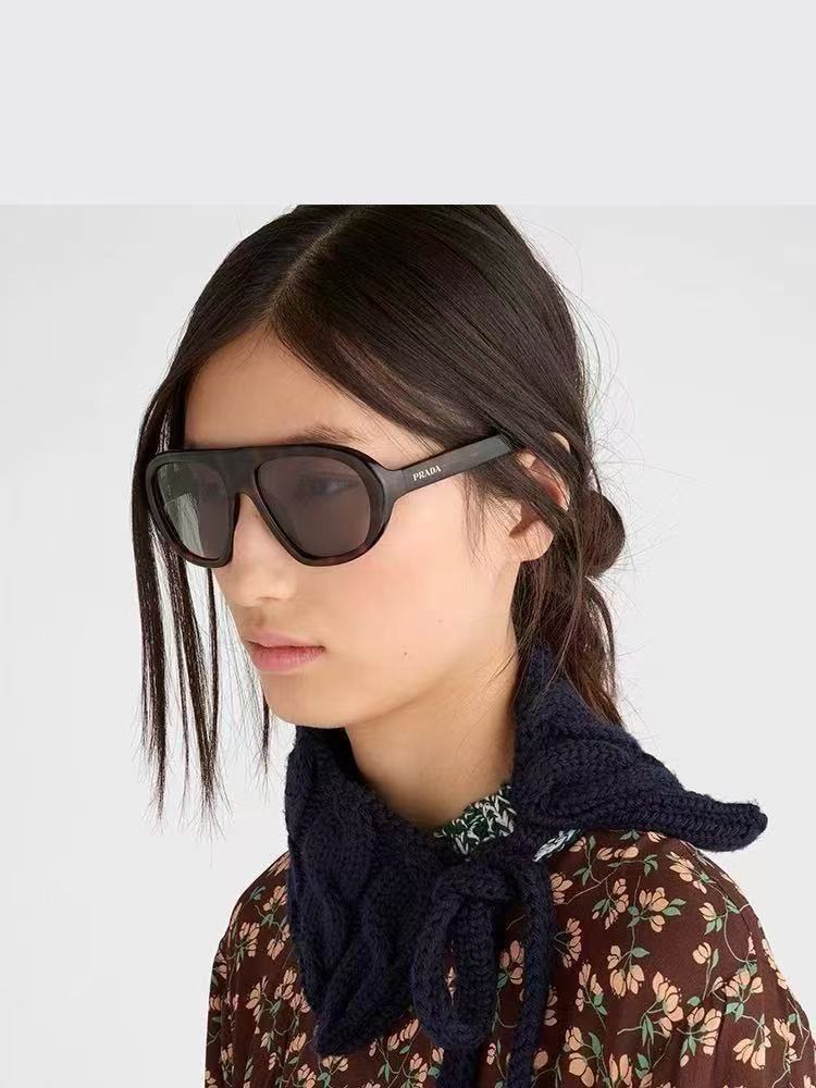 P Classic Fashion Sunglasses